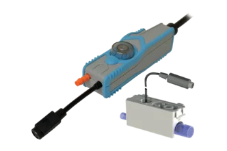 Charles Austen Tauwasserpumpe Micro Blue mit Tank-Füllstandssteuerung