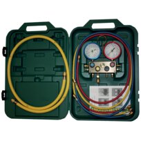 Refco 4-way electronic manifold in case M4-3-Deluxe-M-R134a